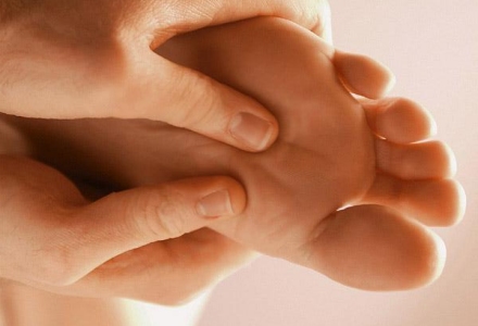 Pregnancy foot massage